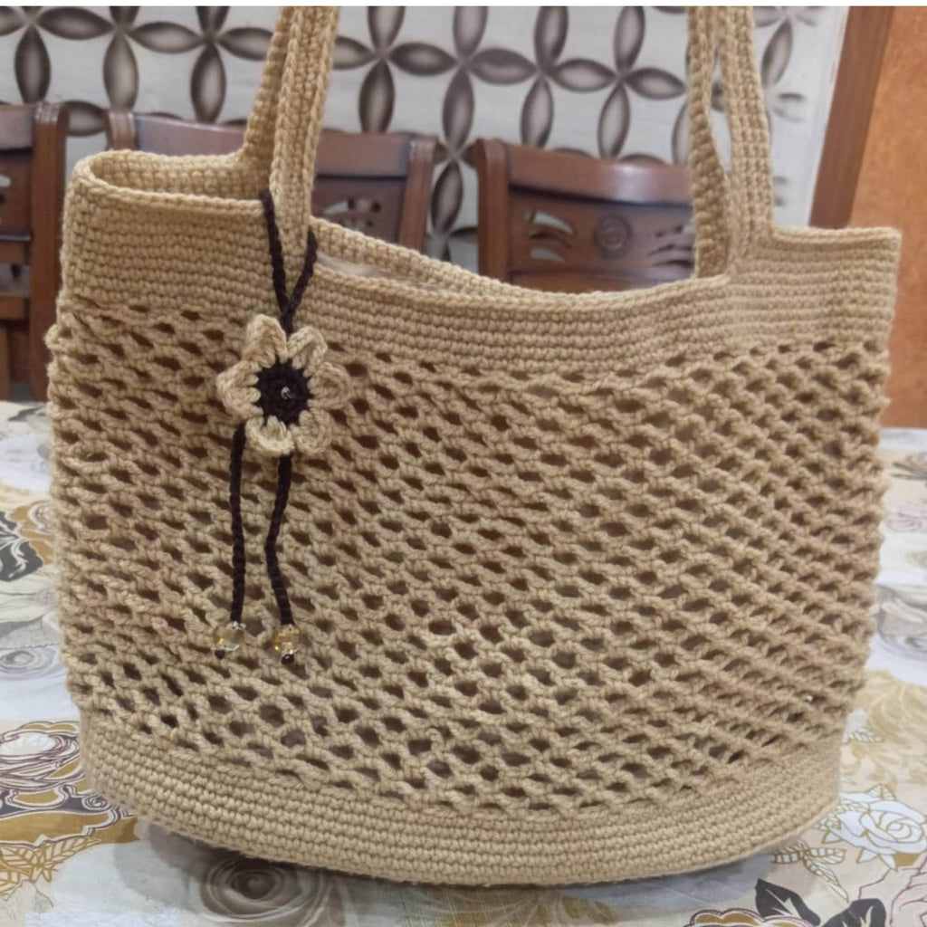 Boho Flower Lattice Raffia Tote Pattern